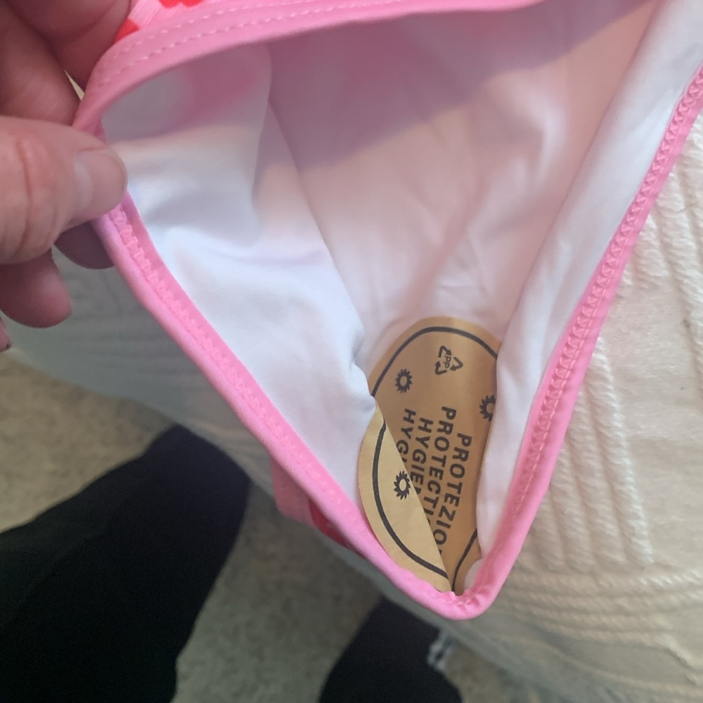 New without tags bathing suit - Picture 2 of 4